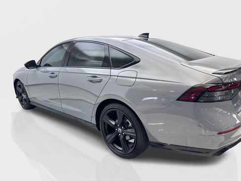 Used 2025 Honda Accord Sport image 14