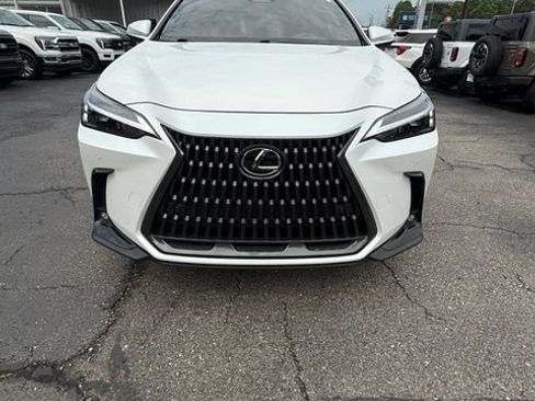 Used 2025 Lexus NX 250 FWD w/ Accessory Package (K3) image 2