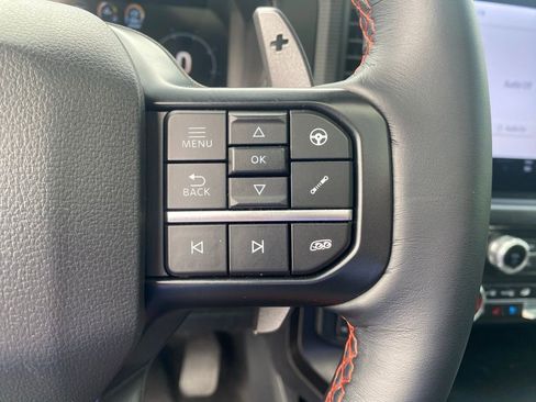 Used 2025 Ford F150 Raptor AWD/4WD image 17