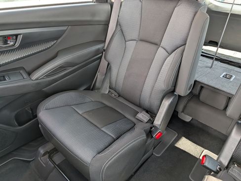 Used 2025 Subaru Ascent Premium AWD/4WD image 12