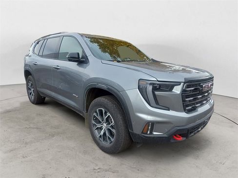 Used 2024 GMC Acadia AT4 image 6