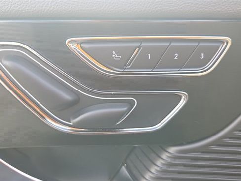 Used 2022 Lincoln Corsair FWD image 32