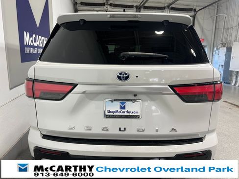 Used 2023 Toyota Sequoia Capstone image 6