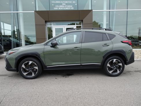 Used 2024 Subaru Crosstrek 2.5i Limited w/ Crosstrek Mirror Package AWD/4WD image 2