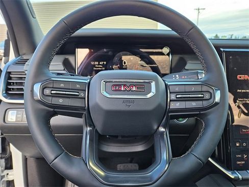 New 2026 GMC Acadia AT4 image 24