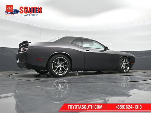 Used 2022 Dodge Challenger GT RWD image 32