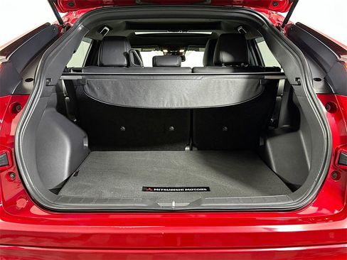 Used 2022 Mitsubishi Eclipse Cross image 16