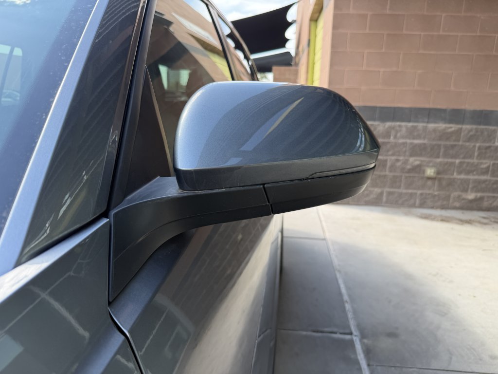 Used 2024 Volkswagen Atlas SE w/ Panoramic Sunroof Package FWD image 12