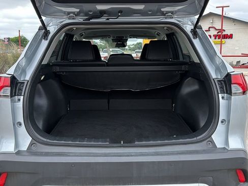 Certified 2025 Toyota Corolla Cross XLE AWD/4WD image 37