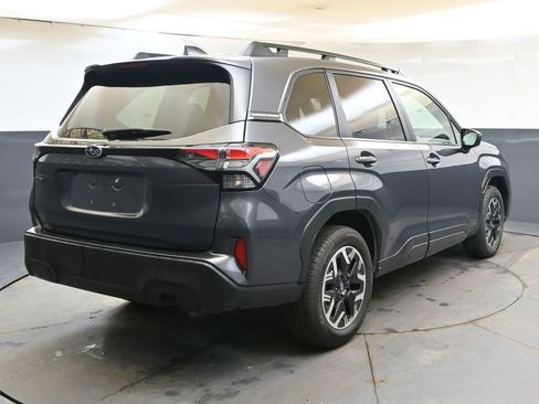 Certified 2025 Subaru Forester Premium image 5