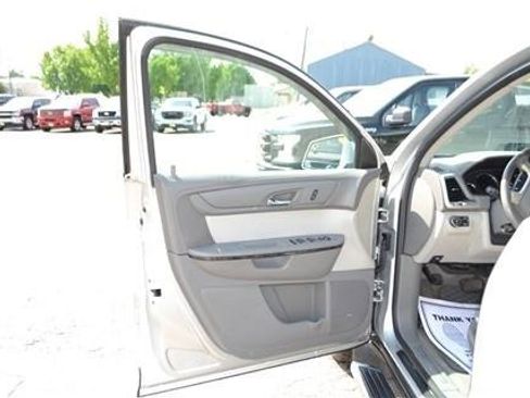 Used 2014 GMC Acadia SLT FWD image 11