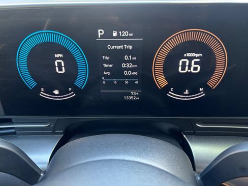Used 2026 Hyundai Kona SEL Sport FWD image 39