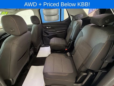 Used 2018 Chevrolet Traverse LT AWD/4WD image 16