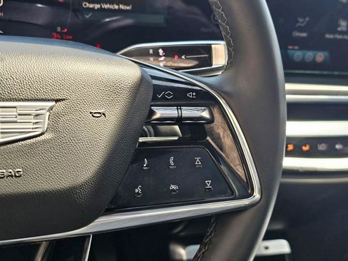 Used 2024 Cadillac Lyriq Tech w/ Driver Assist Package AWD/4WD image 32