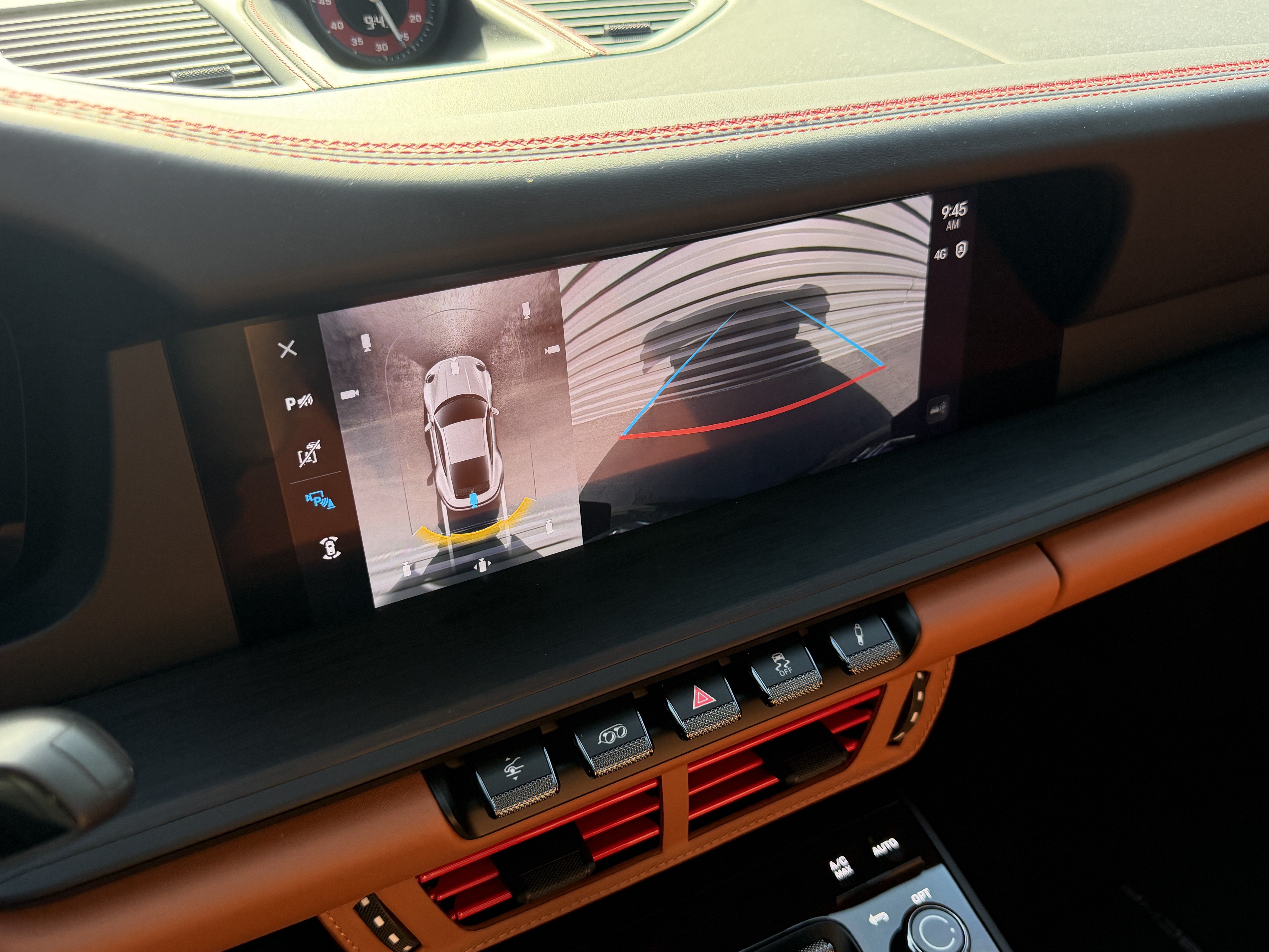 Certified 2025 Porsche 911 Carrera GTS RWD image 25