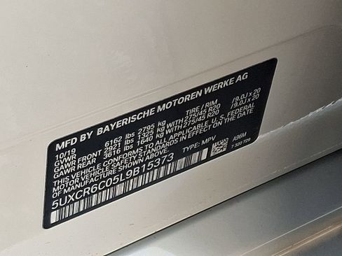 Used 2020 BMW X5 xDrive40i w/ M Sport Package image 28