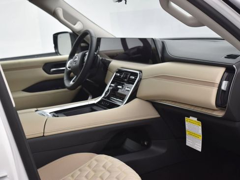 New 2026 Nissan Armada Platinum image 6