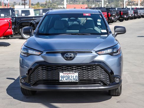 Used 2024 Toyota Corolla Cross AWD Hybrid image 2