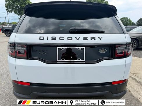 Used 2020 Land Rover Discovery Sport SE AWD/4WD image 4