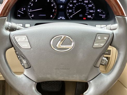 Used 2012 Lexus LS 460 L image 20