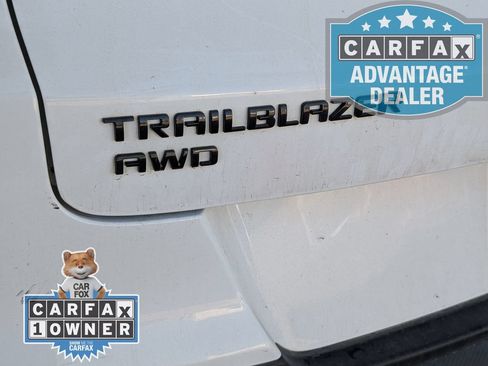 Used 2023 Chevrolet TrailBlazer RS AWD/4WD image 8
