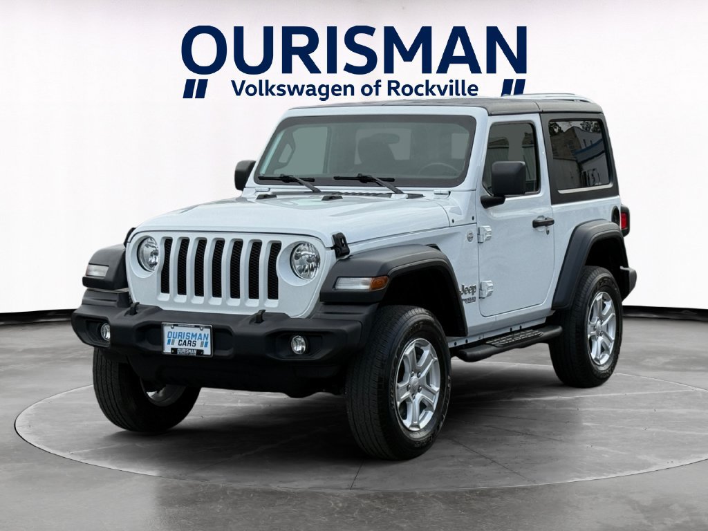Used 2020 Jeep Wrangler Sport AWD/4WD image 2