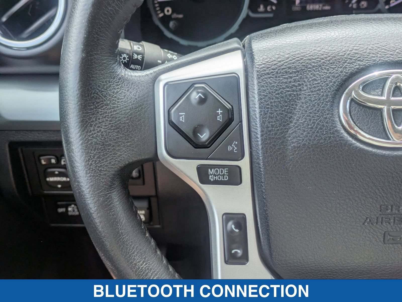 Used 2020 Toyota Tundra Platinum AWD/4WD image 17