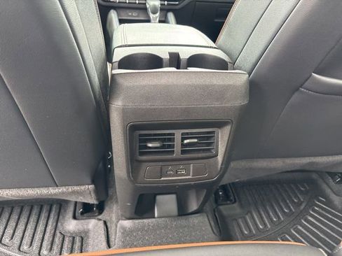 Used 2024 GMC Canyon AT4 w/ Canyon Safety Plus Package AWD/4WD image 33