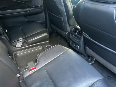 Used 2022 Honda Pilot Touring image 20