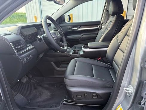 Used 2026 GMC Terrain Denali w/ LPO, Floor Liner Package AWD/4WD image 11