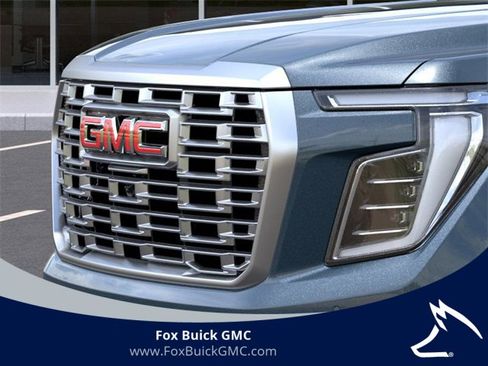 New 2026 GMC Yukon XL Denali w/ Sun & Power Step Package image 13