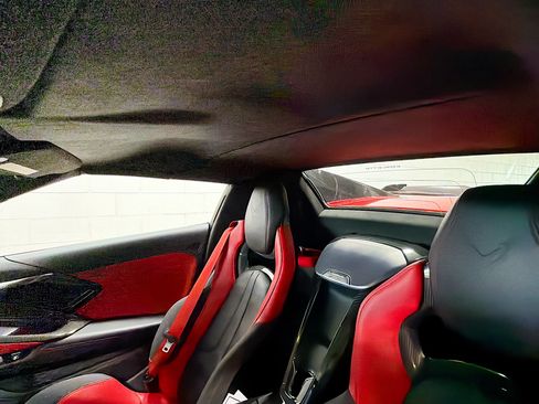 Used 2024 Chevrolet Corvette Z06 w/ Z07 Performance Package RWD image 23