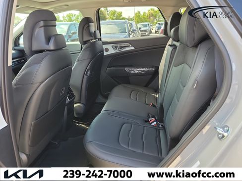 New 2026 Kia Sportage SX FWD image 12