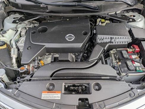 Used 2014 Nissan Altima 2.5 S image 21