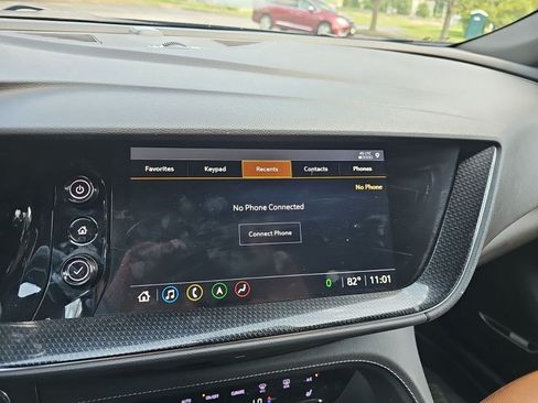 Used 2021 Buick Envision Essence AWD/4WD image 19