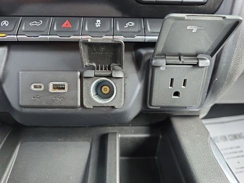 Used 2019 GMC Sierra 1500 AT4 w/ Technology Package image 32