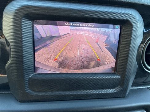 Certified 2020 Jeep Wrangler Unlimited Sport image 27