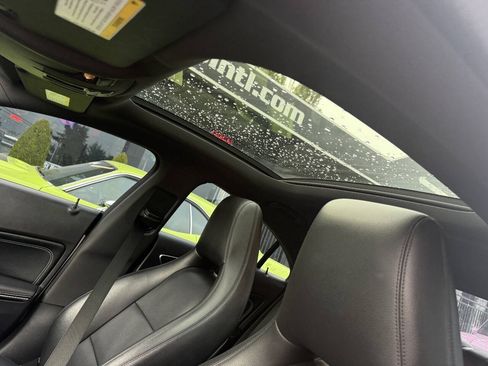 Used 2014 Mercedes-Benz CLA 250 4MATIC image 23