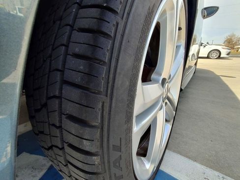 Used 2017 Volkswagen Jetta GLI image 48