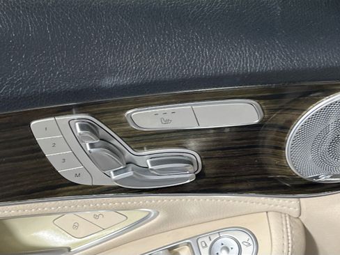 Used 2015 Mercedes-Benz C 300 4MATIC Sedan image 16