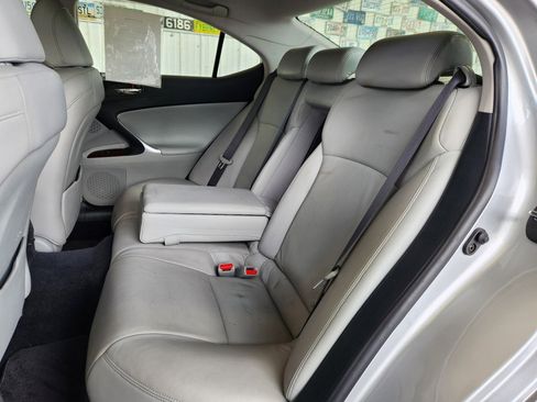 Used 2006 Lexus IS 250 AWD image 6