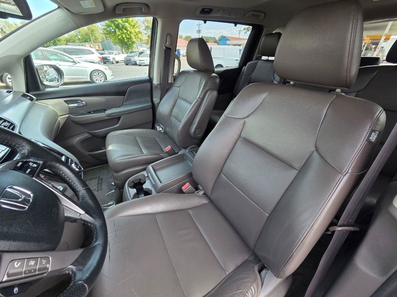 Used 2014 Honda Odyssey Touring image 13