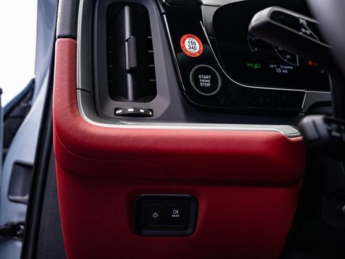 New 2026 Porsche Cayenne AWD/4WD image 42