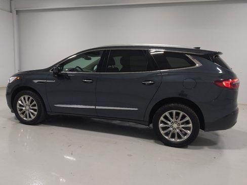 Used 2019 Buick Enclave Essence w/ Trailering Package, 5000 lbs. AWD/4WD image 3