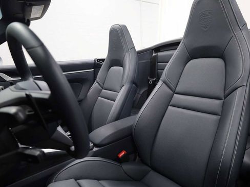 Certified 2025 Porsche 911 Carrera S image 6