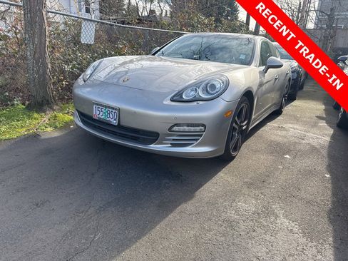 Used 2012 Porsche Panamera 4S image 1