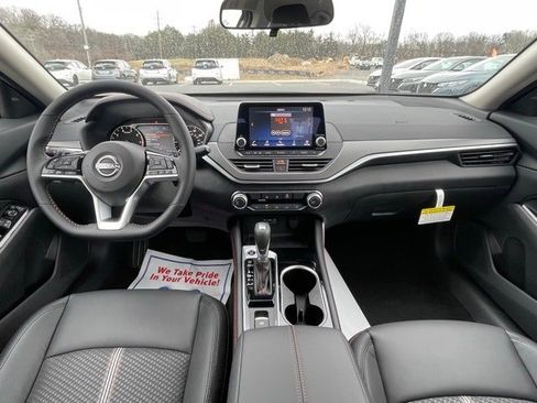 New 2025 Nissan Altima 2.5 SR image 20