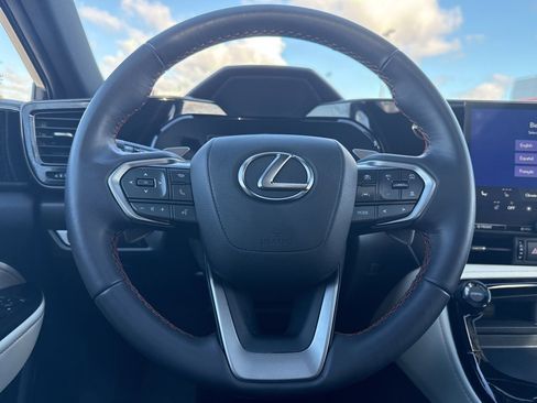 Used 2024 Lexus NX 350 AWD image 11