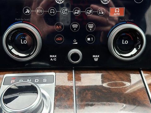 Used 2021 Land Rover Range Rover HSE AWD/4WD image 17