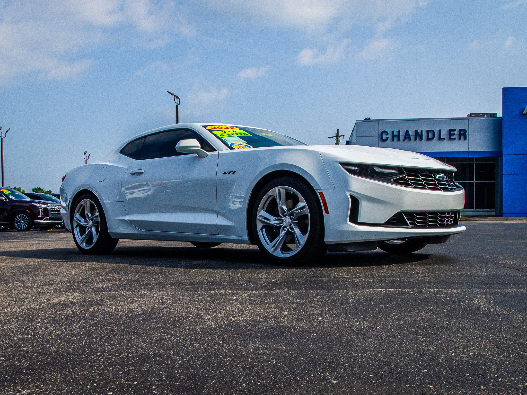 Used 2022 Chevrolet Camaro LT RWD image 9